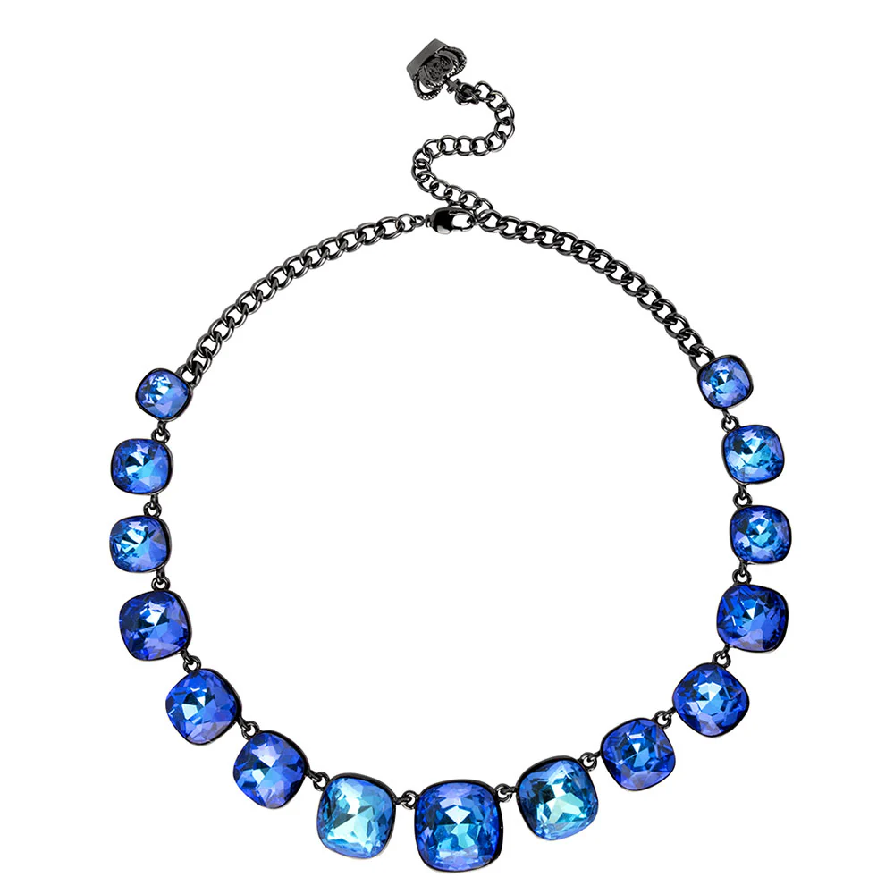 Graduated Crystals Necklace - Image 7