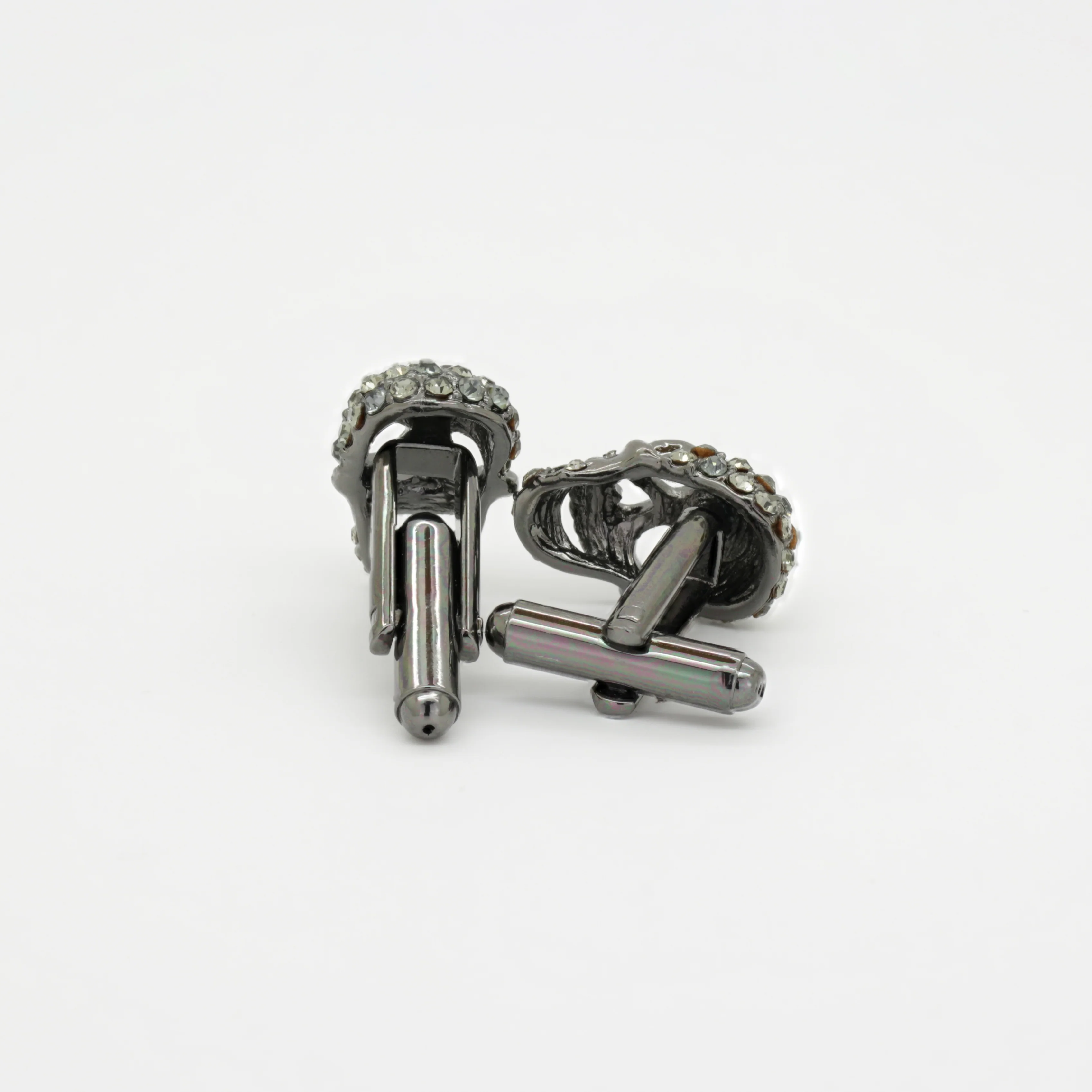 Crystal Skull Cufflinks - Image 6